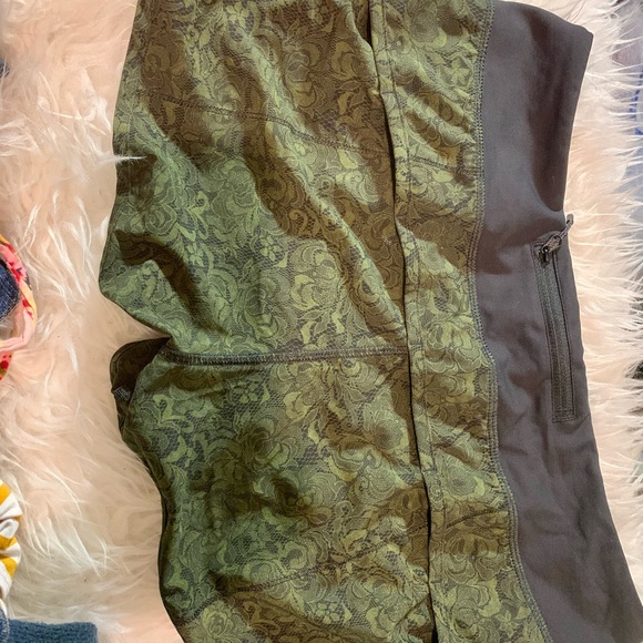 Lululemon Speed Short - Picture 5 of 7